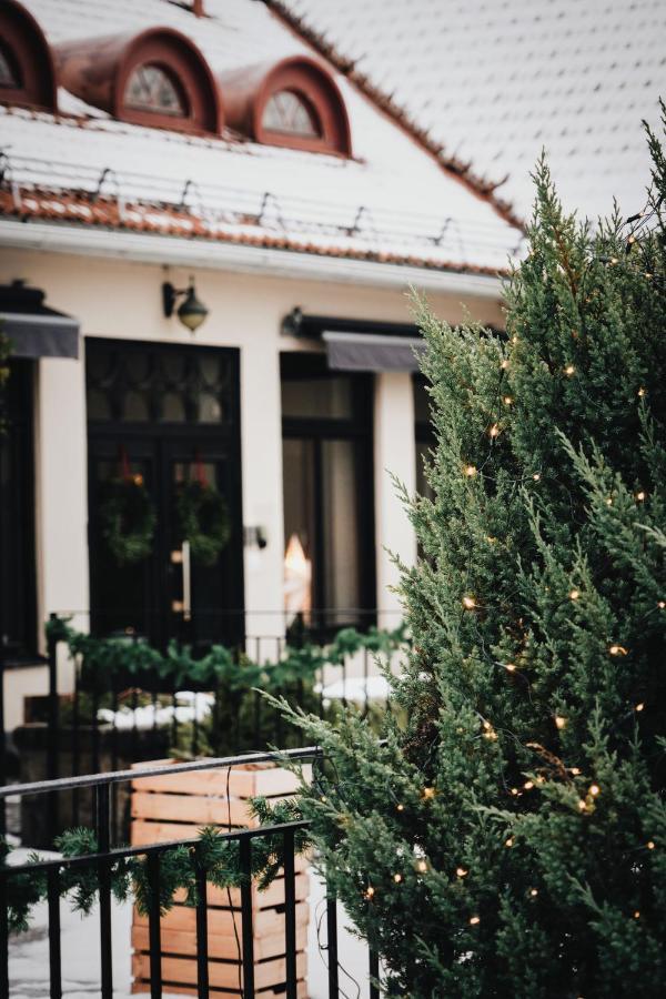 Asby Hotell Hallstahammar Exterior photo